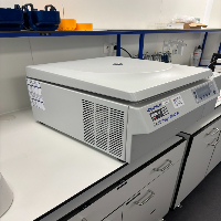 Eppendorf 5810 R Centrifuge image 0